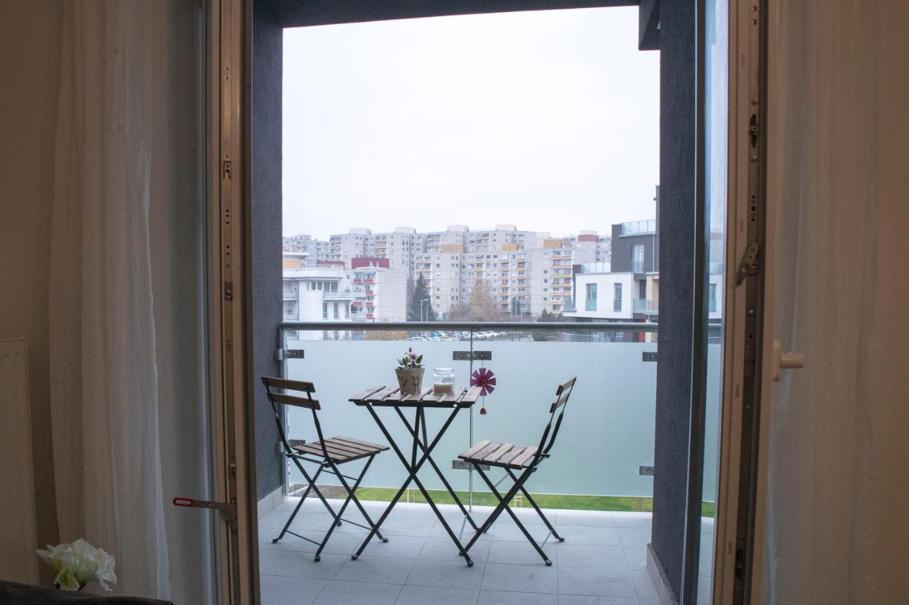 Sasadpark'S New Apartment In The West Part Of Buda Budapest Exterior foto